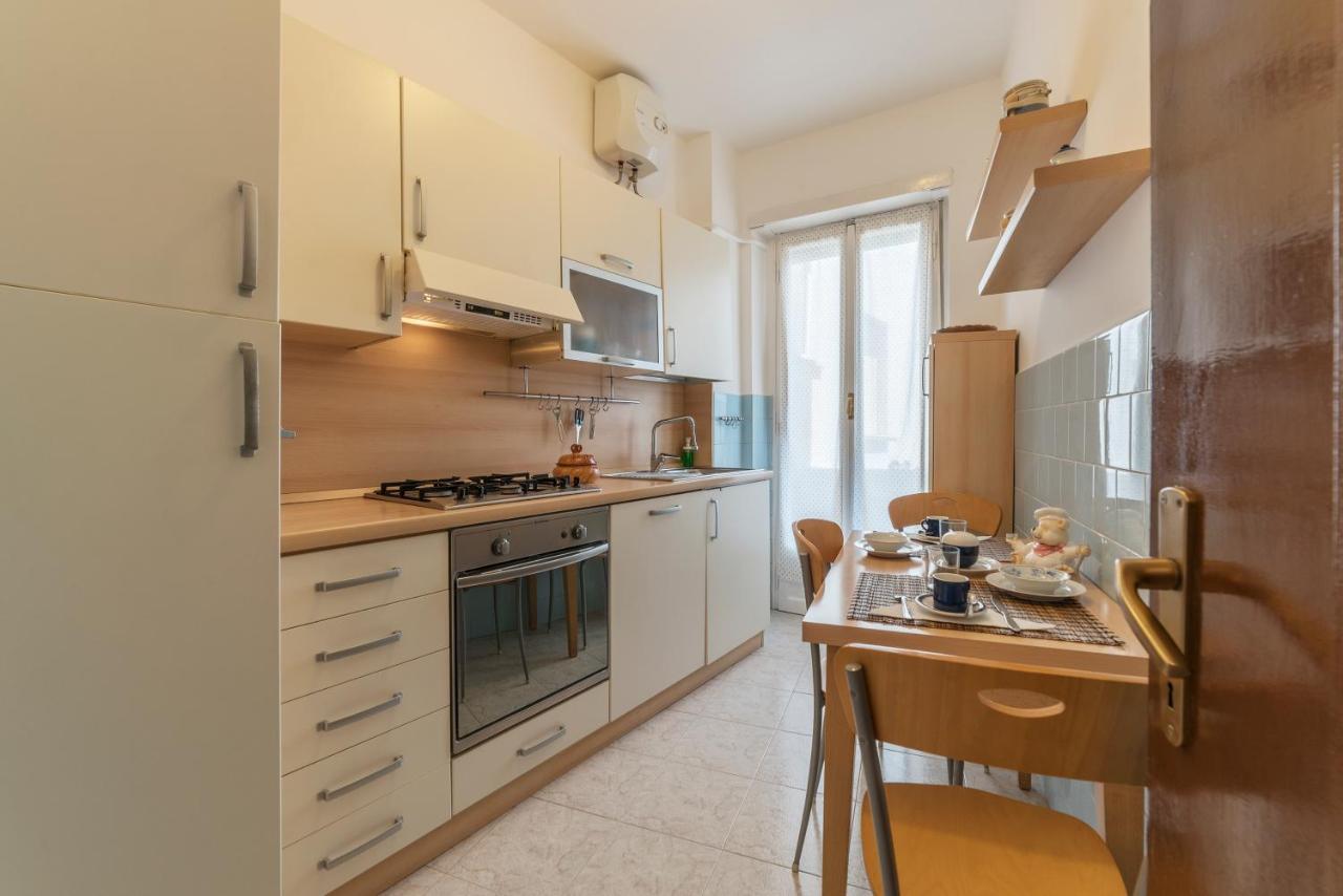 San Giovanni Apartment With Balcony Рим Екстериор снимка